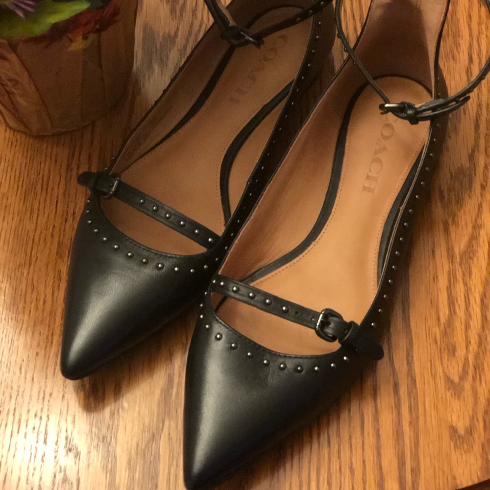 Coach Flats